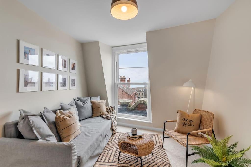 1-Bed Seaside Apartment With Parking Cromer Exteriér fotografie